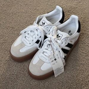 Adidas Samba White Black Gum Sole Shoes NWT size 5 1/2